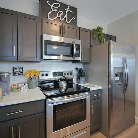Beautiful 2Br Apt/Ewr Airport/King /Free Parking Νιούαρκ Εξωτερικό φωτογραφία