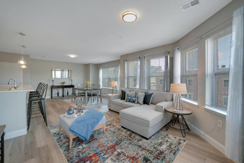 Beautiful 2Br Apt/Ewr Airport/King /Free Parking Νιούαρκ Εξωτερικό φωτογραφία