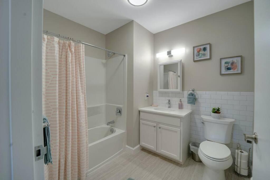 Beautiful 2Br Apt/Ewr Airport/King /Free Parking Νιούαρκ Εξωτερικό φωτογραφία