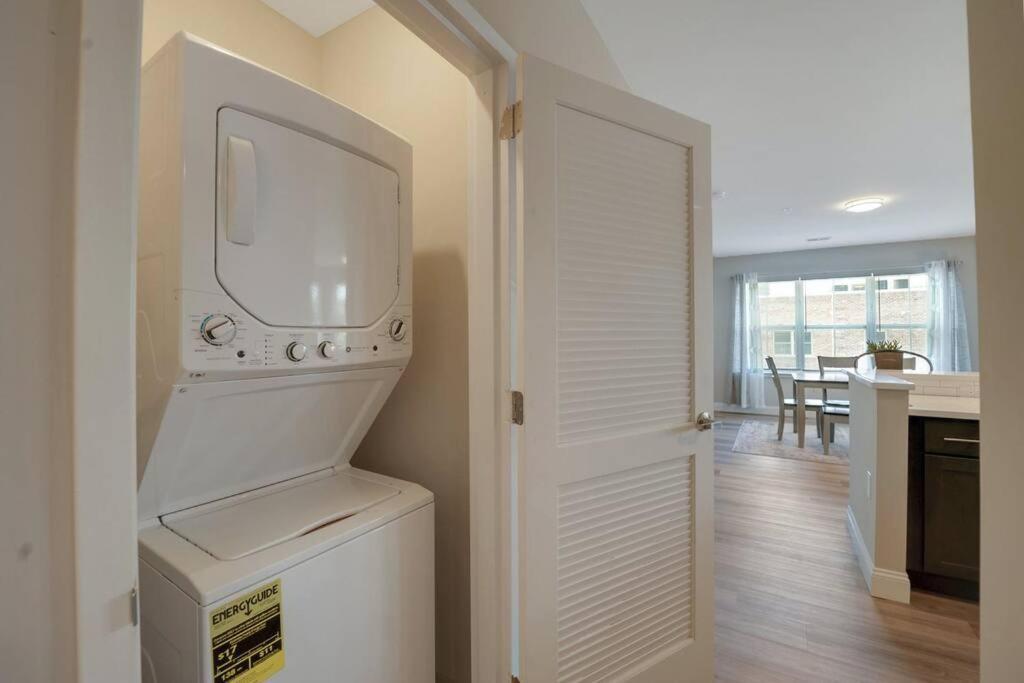 Beautiful 2Br Apt/Ewr Airport/King /Free Parking Νιούαρκ Εξωτερικό φωτογραφία